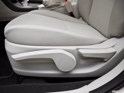 2012 Subaru Impreza seat adjustment controllers