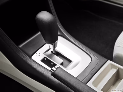 2012 Subaru Impreza gear shifter/center console